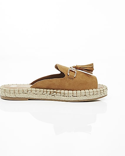 360 degree animation of product Light brown backless espadrille loafers frame-10