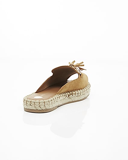 360 degree animation of product Light brown backless espadrille loafers frame-14
