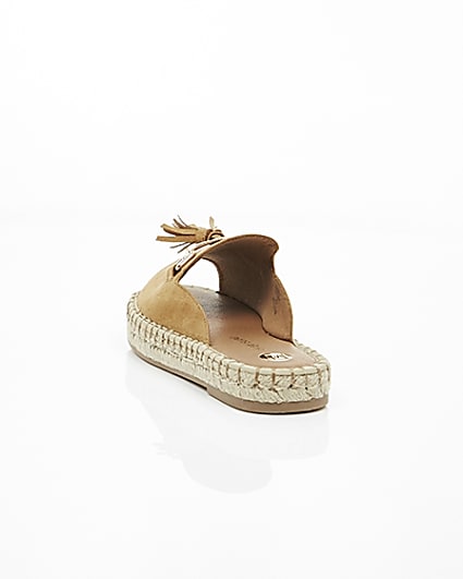 360 degree animation of product Light brown backless espadrille loafers frame-17