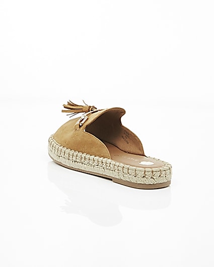 360 degree animation of product Light brown backless espadrille loafers frame-18
