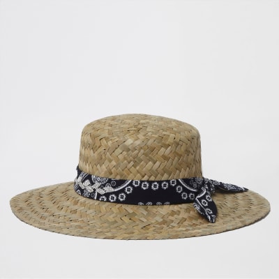 Light brown chunky weave straw hat