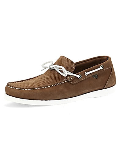 360 degree animation of product Light brown suede boat shoes frame-1