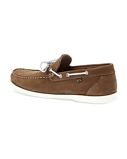 360 degree animation of product Light brown suede boat shoes frame-5