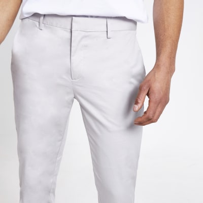 light gray skinny pants
