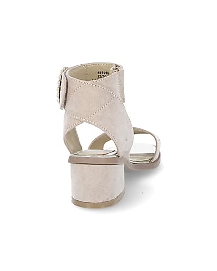 360 degree animation of product Light pink pearl buckle heeled sandals frame-10
