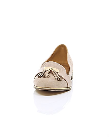 360 degree animation of product Light pink tassel loafers frame-3