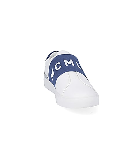 360 degree animation of product MCMCLX white elasticated trainers frame-20
