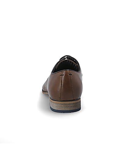 360 degree animation of product Mid brown textured derby shoes frame-9
