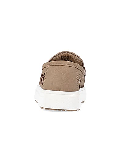 360 degree animation of product Mini boys beige weave detail loafers frame-9