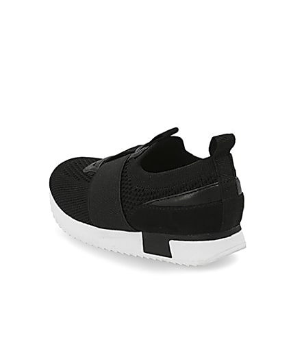 360 degree animation of product Mini boys black elasticated knitted trainer frame-6