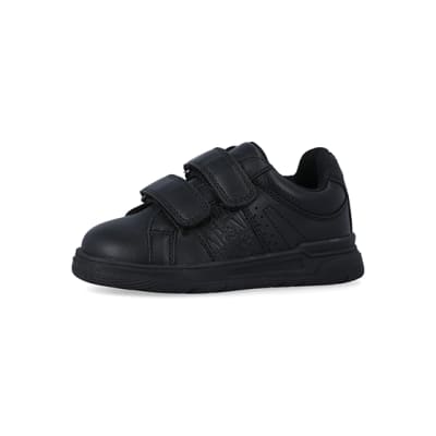 Boys black hotsell velcro trainers