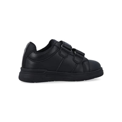 Boys black trainers on sale sale