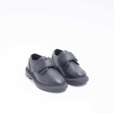 Mini boys black faux leather velcro shoes