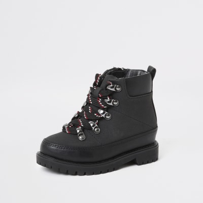 boys black hiking boots