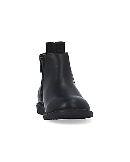 360 degree animation of product Mini boys Black Leather Chelsea Boots frame-20