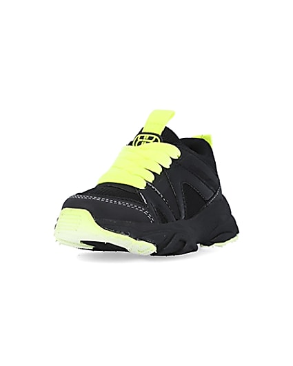 360 degree animation of product Mini boys black neon lace up chunky trainers frame-23