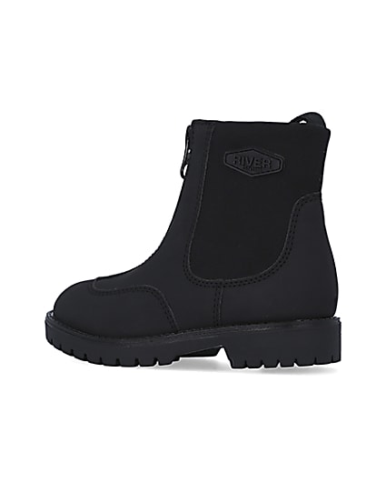 360 degree animation of product Mini Boys Black Rubber Scuba Zip Front Boots frame-5