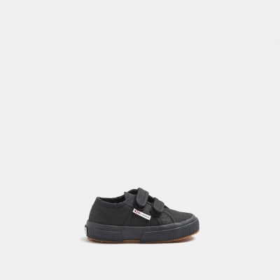 Superga on sale all black