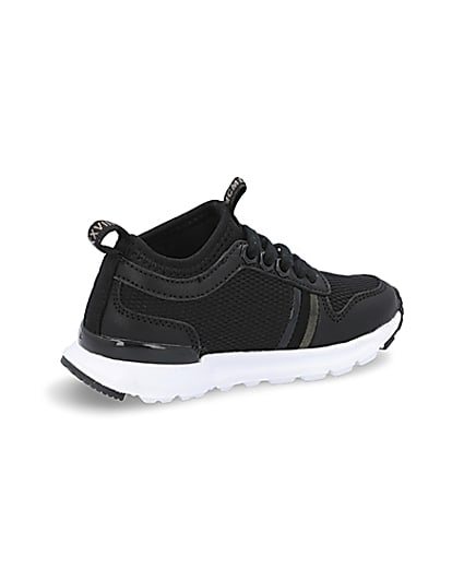 360 degree animation of product Mini boys black wasp runner trainers frame-13