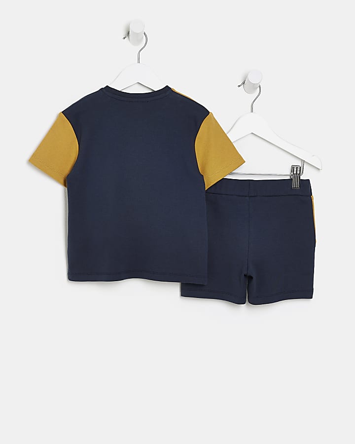 Mini boys blue colour blocked shorts set