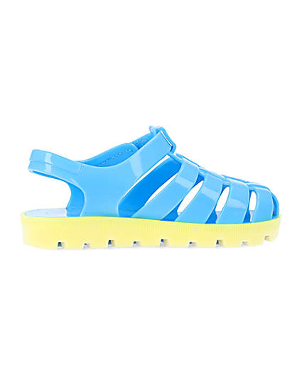 360 degree animation of product Mini boys blue rubber velcro jelly sandals frame-14