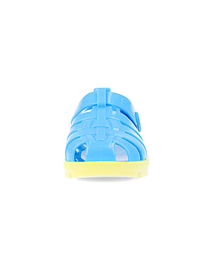 360 degree animation of product Mini boys blue rubber velcro jelly sandals frame-21