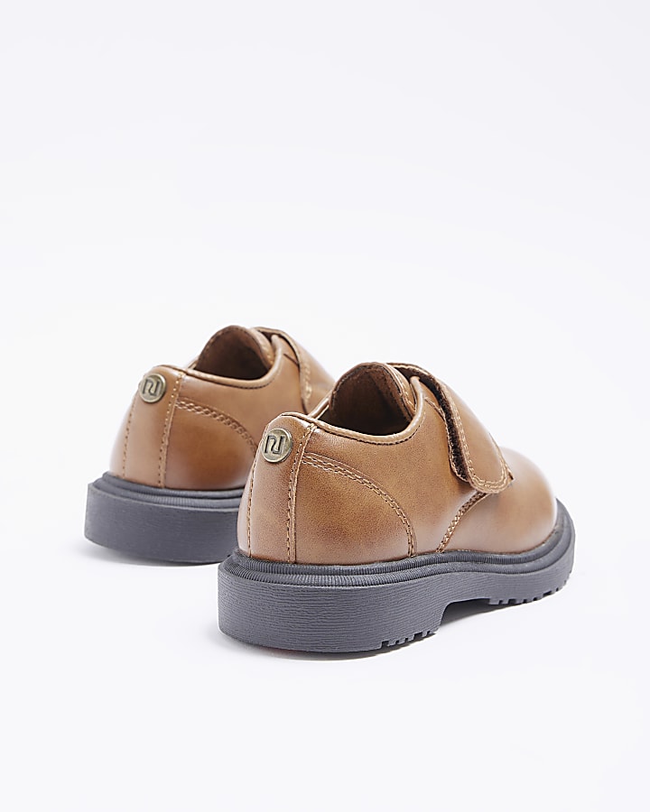 Mini boys brown faux leather velcro shoes