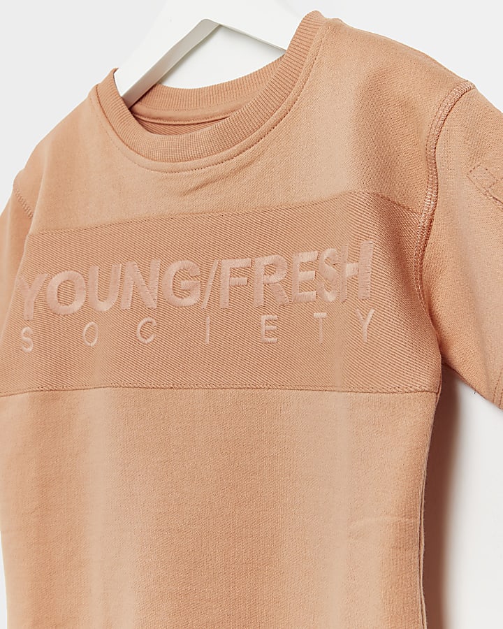 Mini boys coral 'Young/Fresh' printed t-shirt