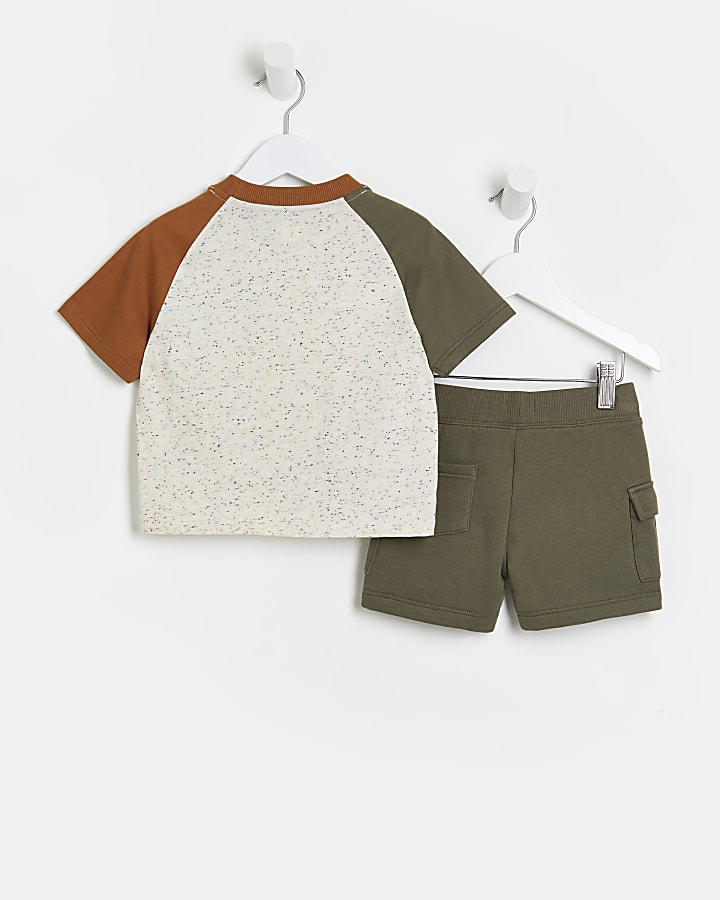 Mini boys ecru utility shorts outfit