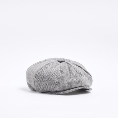 Mini boys grey herringbone baker boy cap River Island