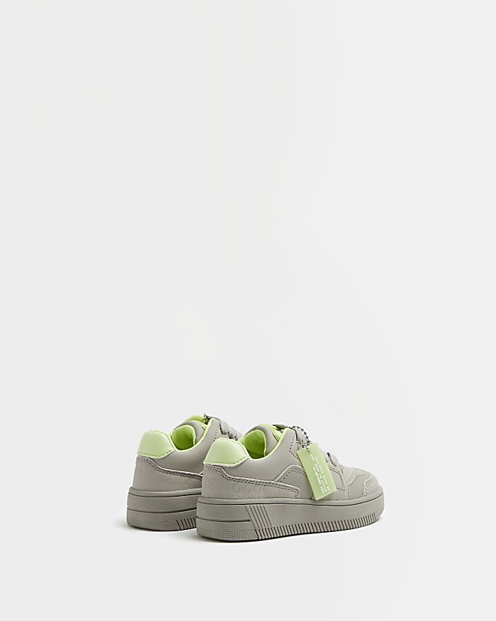 Mini boys grey lace up court trainers