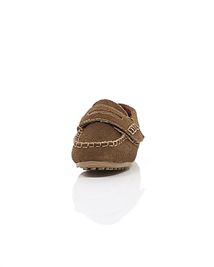 360 degree animation of product Mini boys light brown velcro loafers frame-3