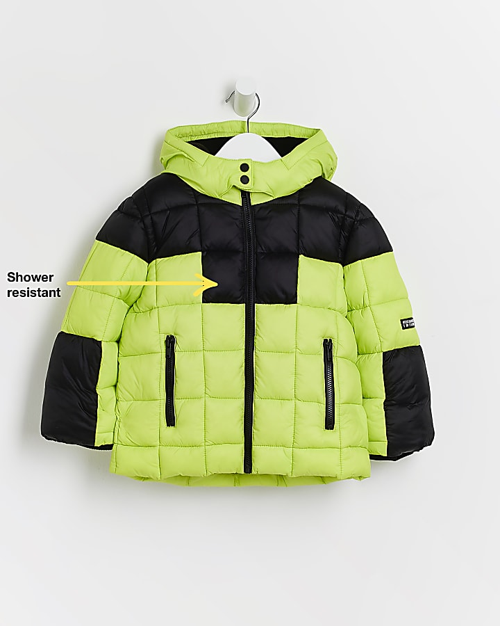 Mini boys lime colour block puffer coat