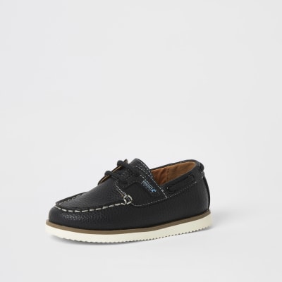 boys navy boat shoes