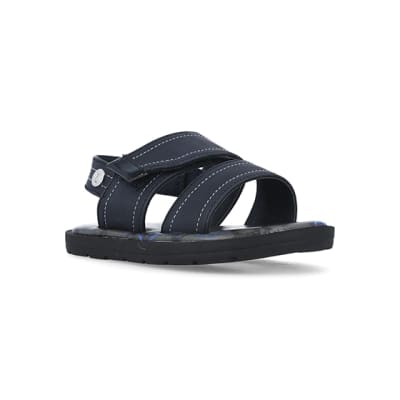 360 degree animation of product Mini boys navy stitched sandals frame-18