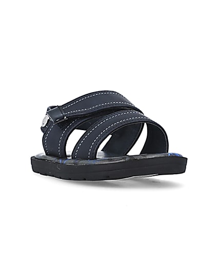 360 degree animation of product Mini boys navy stitched sandals frame-19
