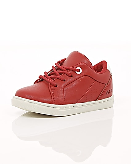 360 degree animation of product Mini boys red faux leather trainers frame-0