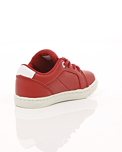 360 degree animation of product Mini boys red faux leather trainers frame-13