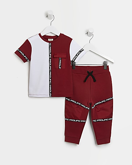 Mini boys red Prolific t-shirt and joggers