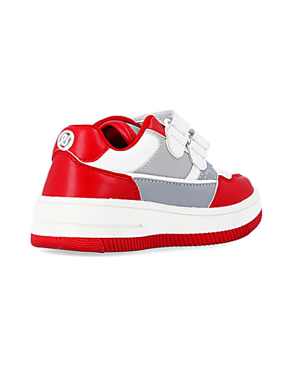 360 degree animation of product Mini boys red Pu Velcro trainers frame-12