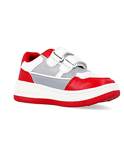 360 degree animation of product Mini boys red Pu Velcro trainers frame-17
