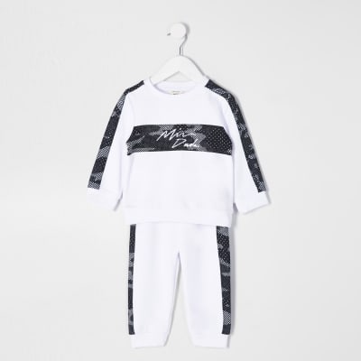 boys white tracksuit