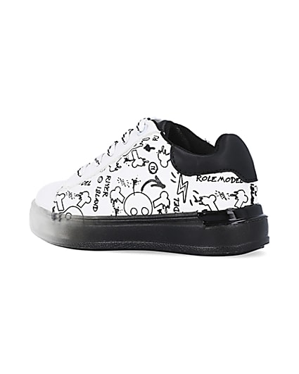360 degree animation of product Mini boys white graphic print wedge trainers frame-5