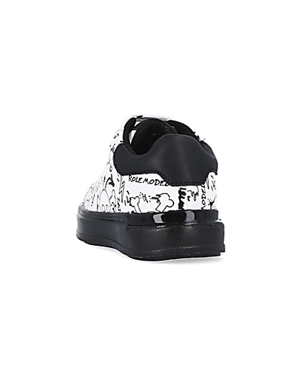 360 degree animation of product Mini boys white graphic print wedge trainers frame-8