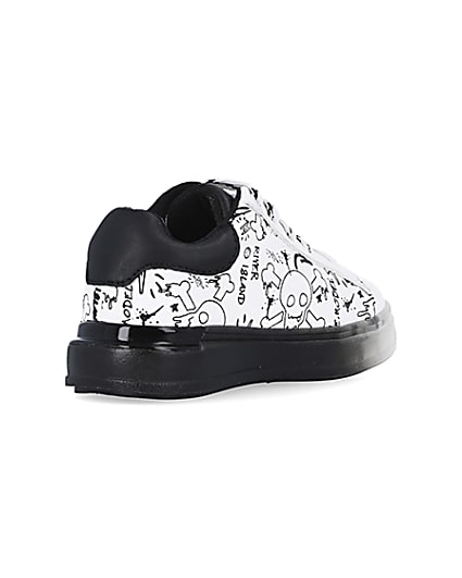 360 degree animation of product Mini boys white graphic print wedge trainers frame-12