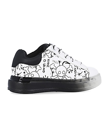 360 degree animation of product Mini boys white graphic print wedge trainers frame-14