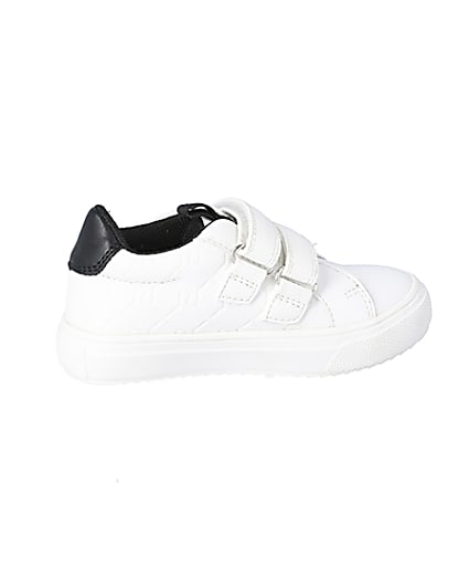 360 degree animation of product Mini boys white RI embossed velcro trainers frame-14