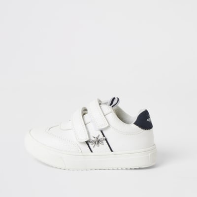 river island boys trainers