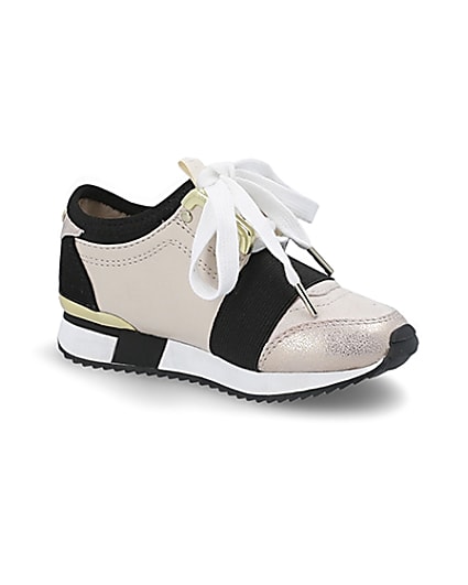 360 degree animation of product Mini girls beige elasticated runner trainers frame-17