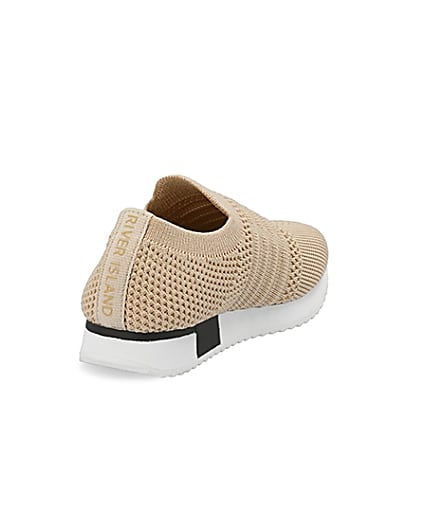 360 degree animation of product Mini girls beige knit runner trainers frame-11